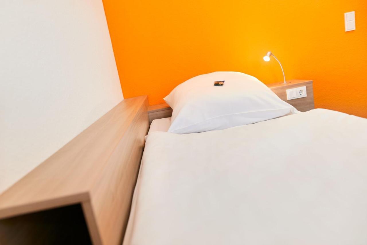 Single Room with Kitchenette,1014835060:JPEG