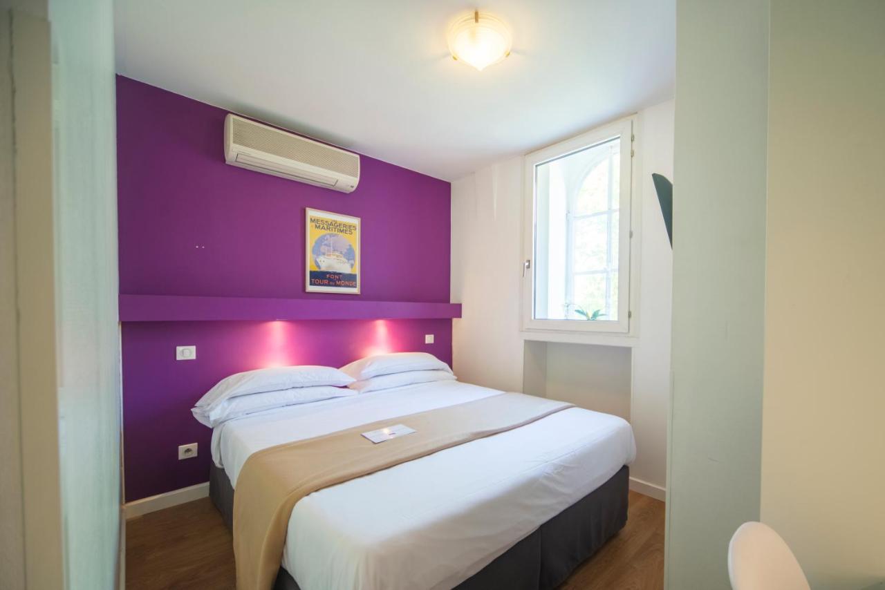 Two-Bedroom Apartment City View