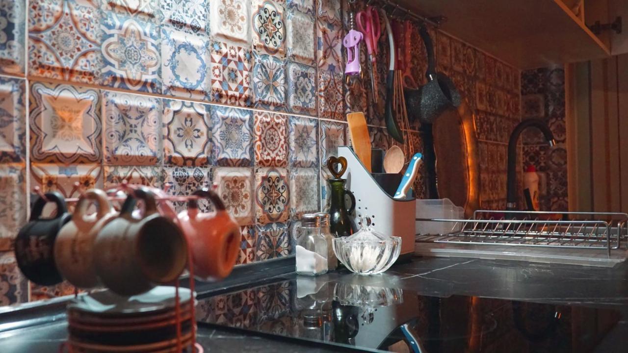 One-Bedroom Apartment,1086630460:JPEG