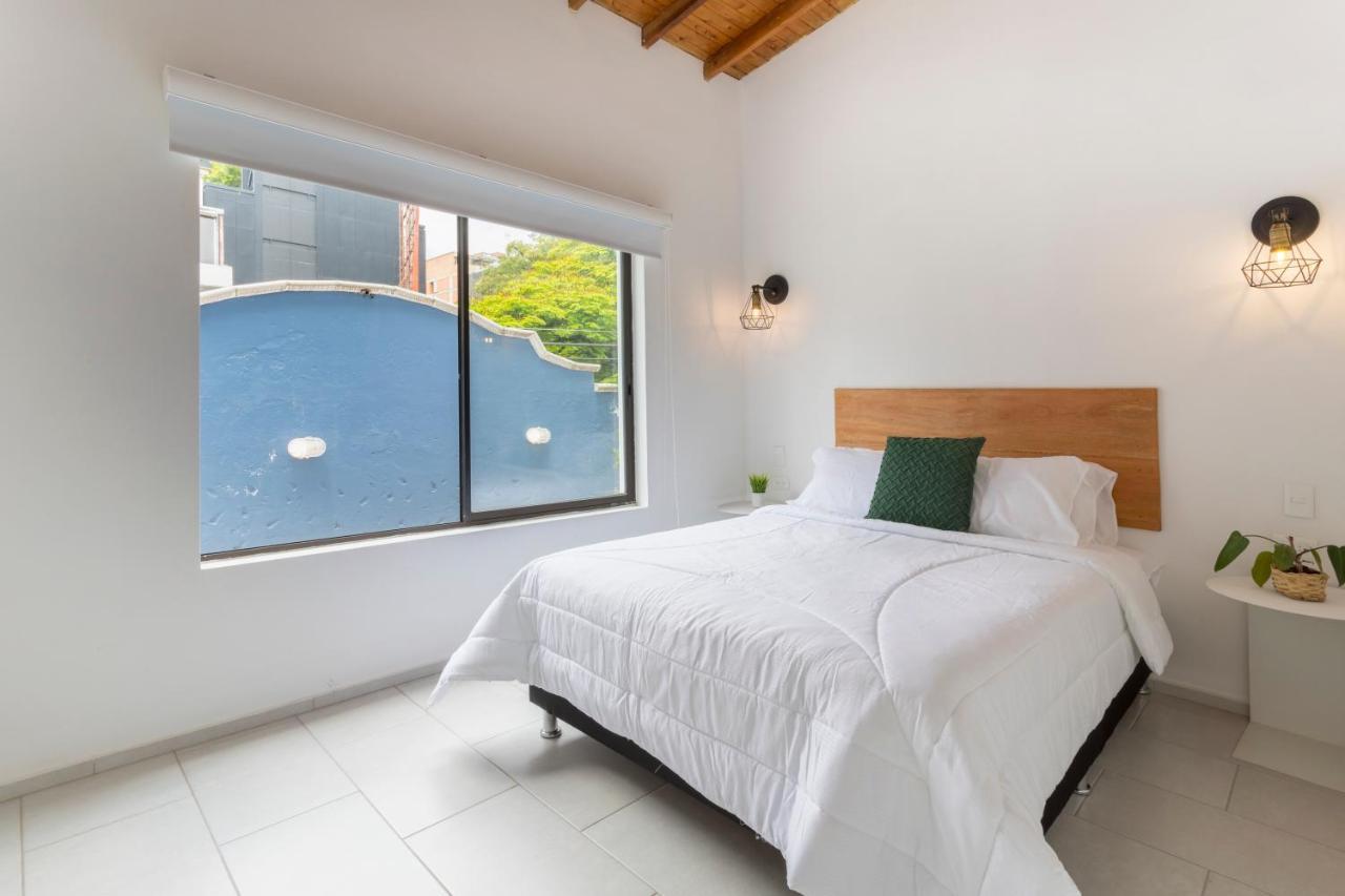 Apartment Terrace,1099754178:JPEG