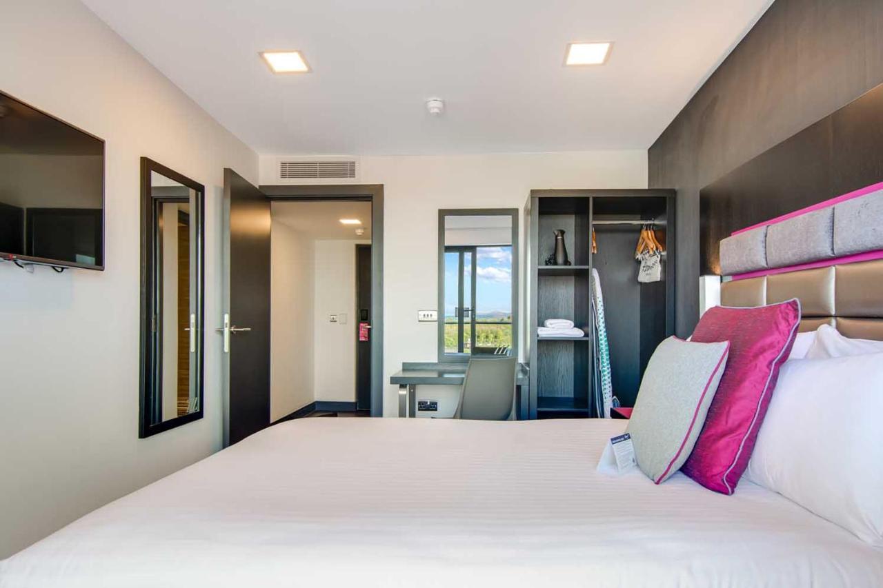 Penthouse Suite
