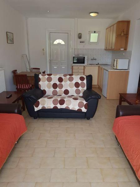 Monolocale Familiare (fino a 6 Persone)