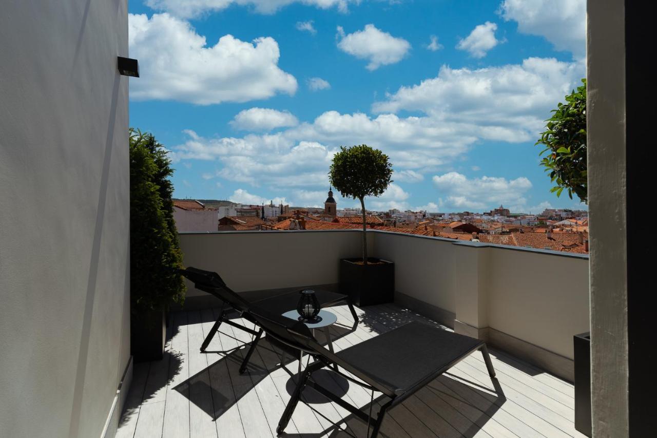 Penthouse Apartment,1135634522:JPEG