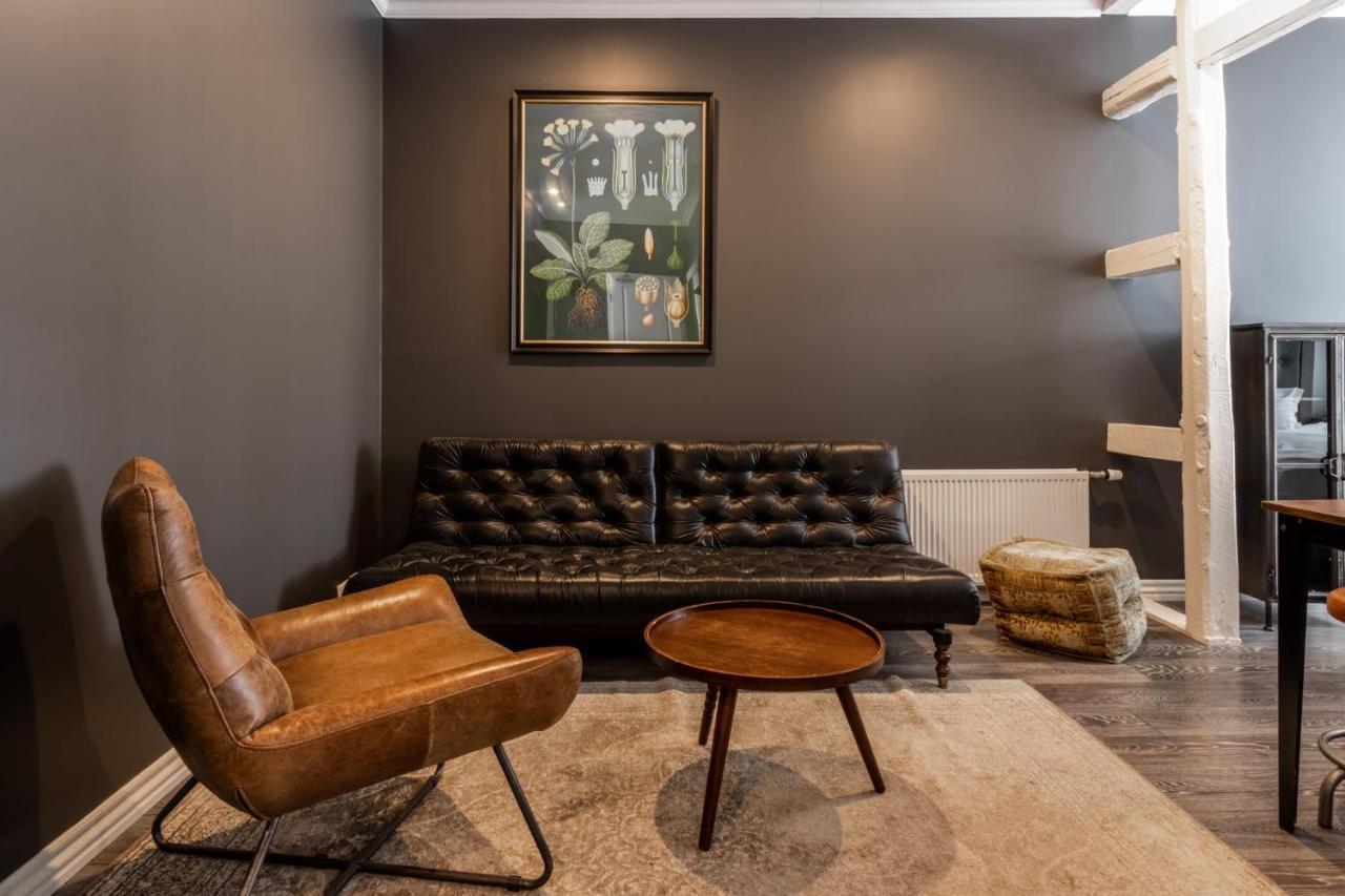 Superior Studio