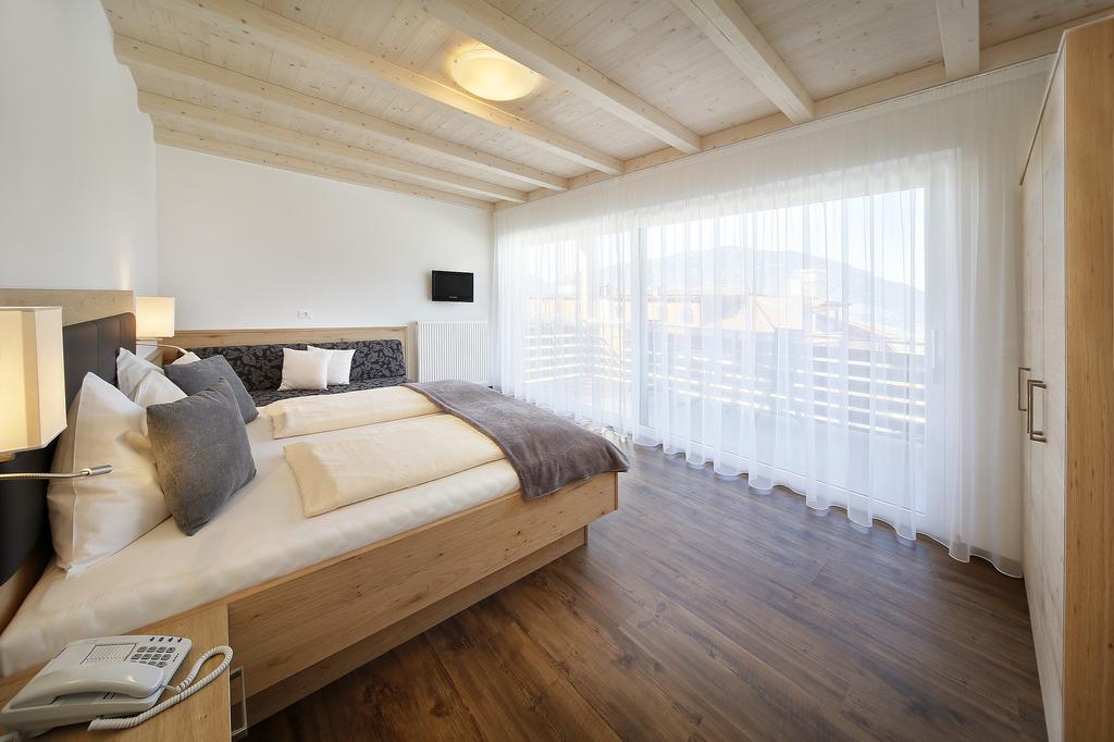 Superior Apartment mit 1 Schlafzimmer - Dachgeschoss