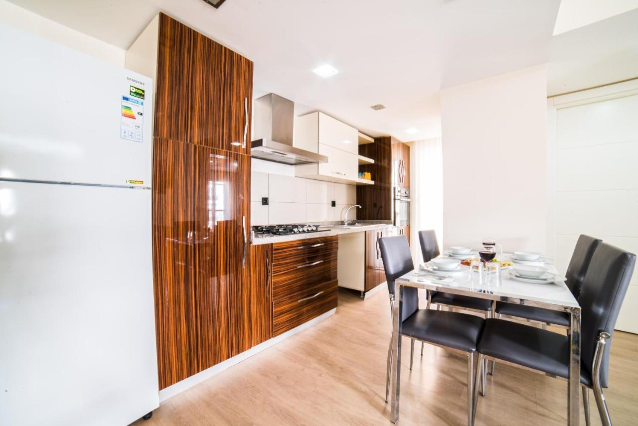 One-Bedroom Apartment,1397609030:JPEG