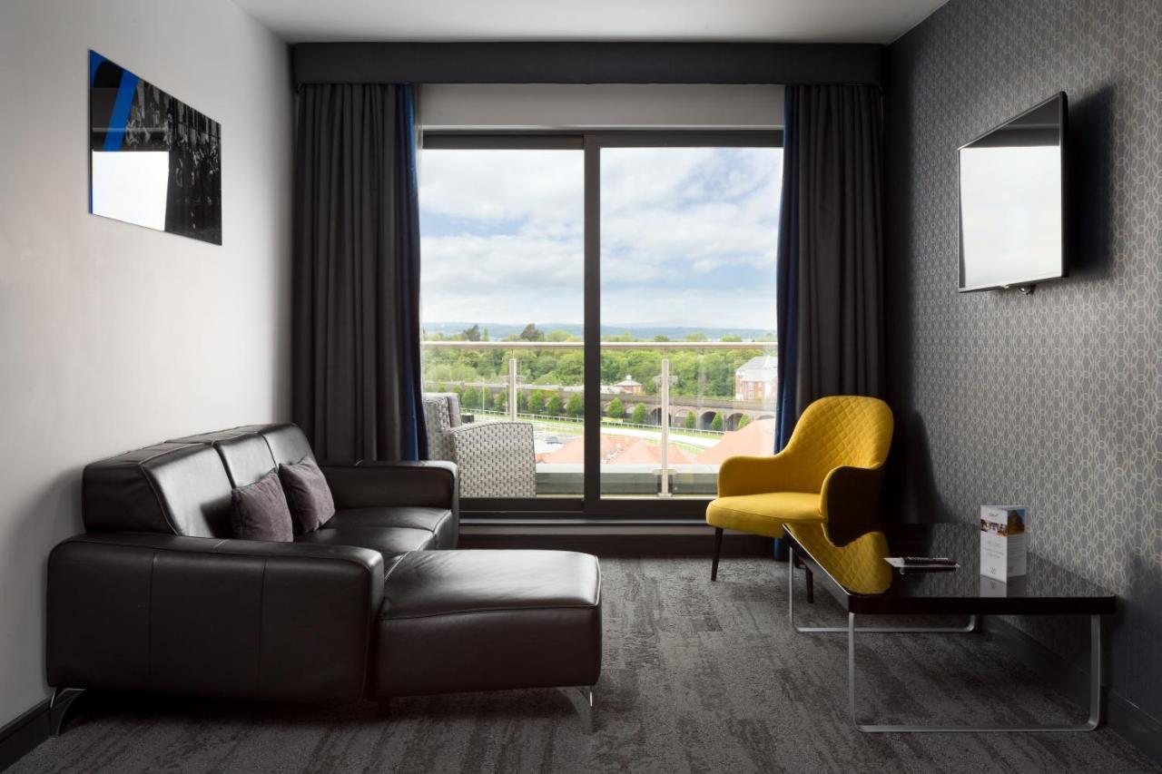 Penthouse Suite