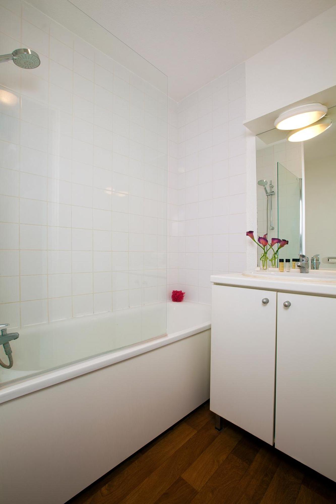 2 Room Apartment 2-4 Persons