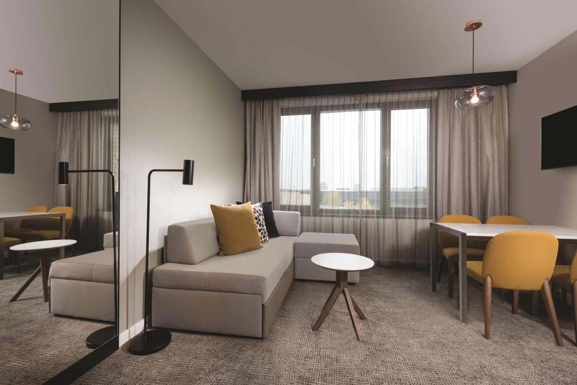 Two-Bedroom Apartment,1219608880:JPEG