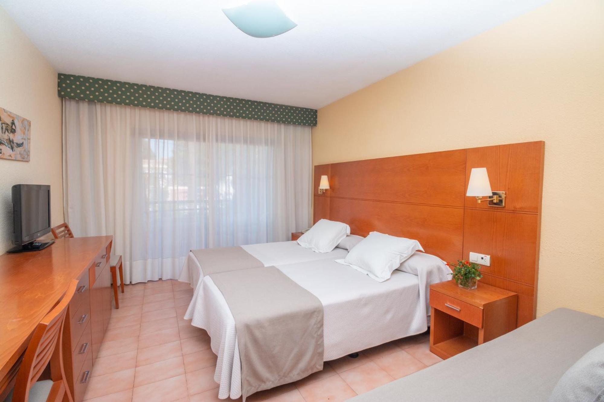 Estudio con terraza