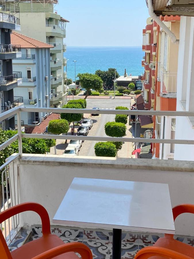 Doppelzimmer mit Balkon