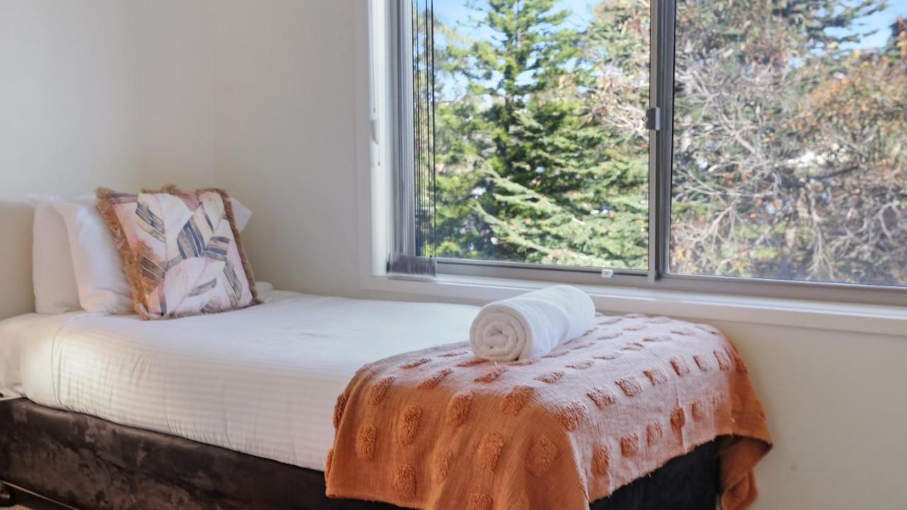 Two-Bedroom Apartment with Two Bathrooms