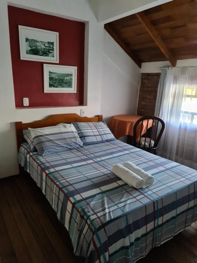Standard Suite,1589155839:JPEG