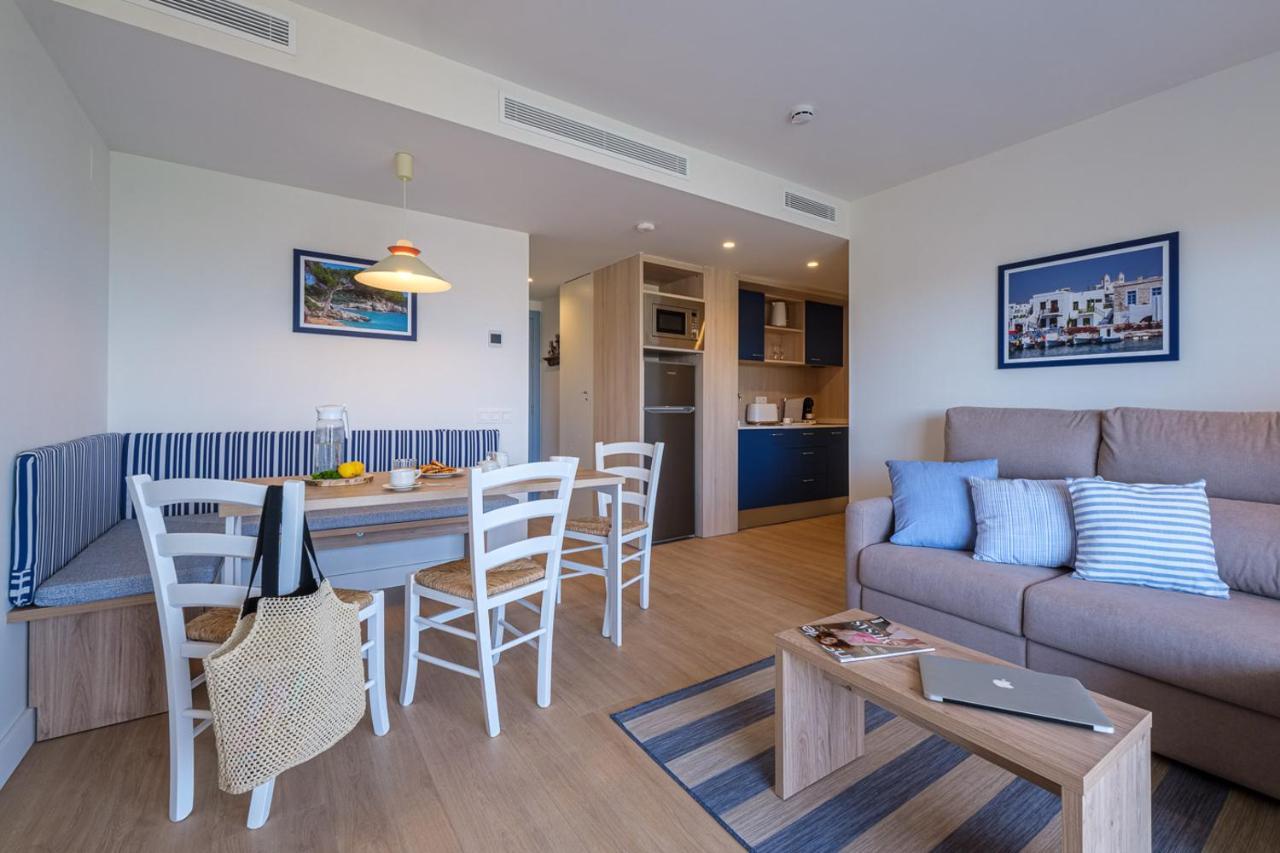 Two-Bedroom Apartment,1268460697:JPEG