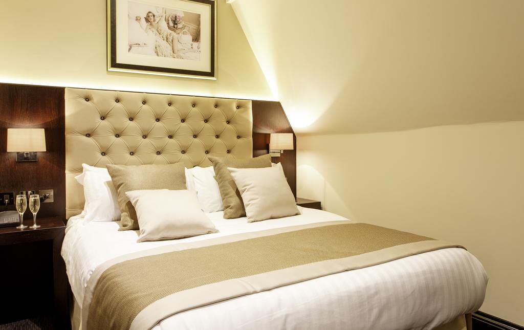 Two-Bedroom Apartment Penthouse,134804895:JPEG