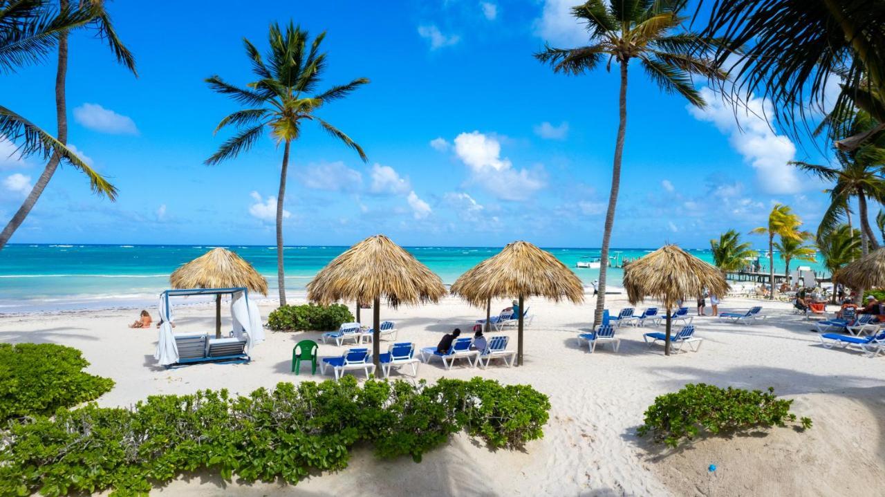 Oceanfront Three-Bedroom Apartment