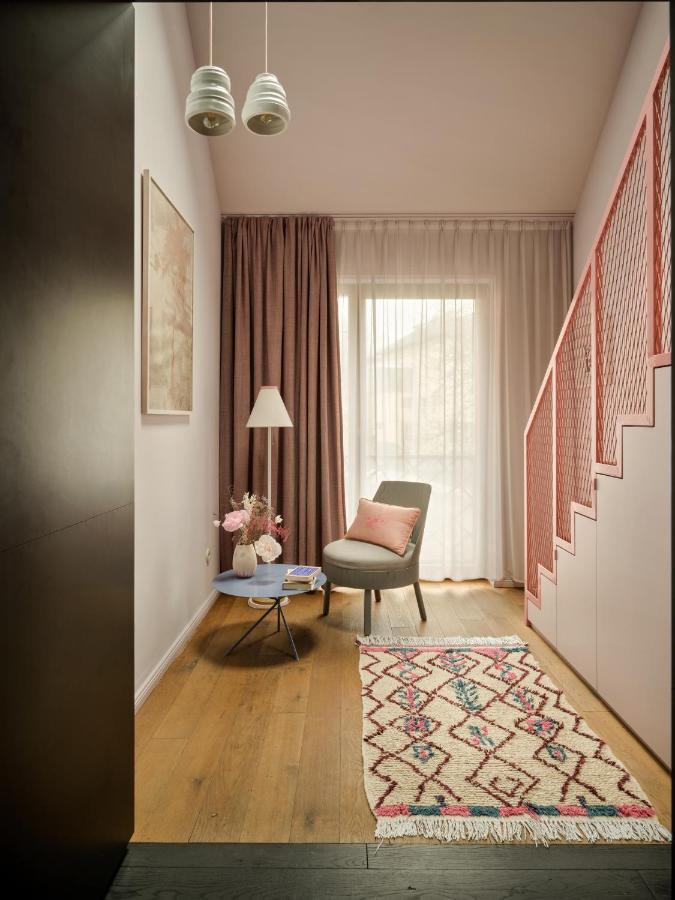 LIBERTINEs Maisonette,1613692639:JPEG