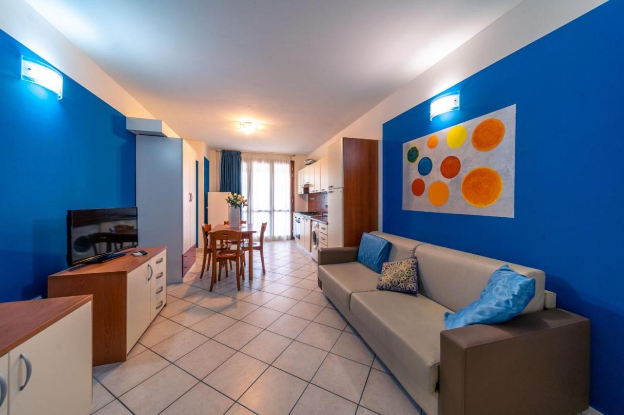 Deluxe Apartment,1400797610:JPEG