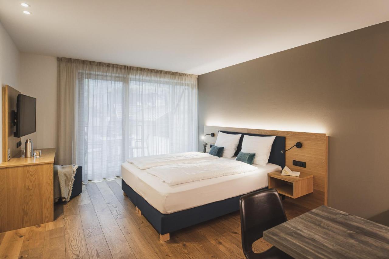 Studio with Balcony,1420777749:JPEG