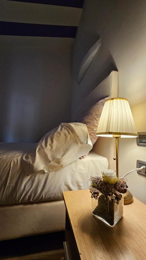 Standard Double Room,1498751236:JPEG