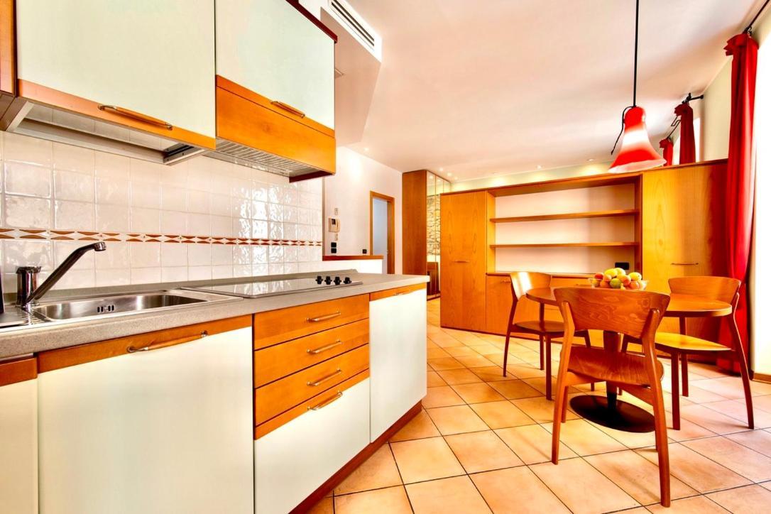 Studio Apartment,1526114278:JPEG