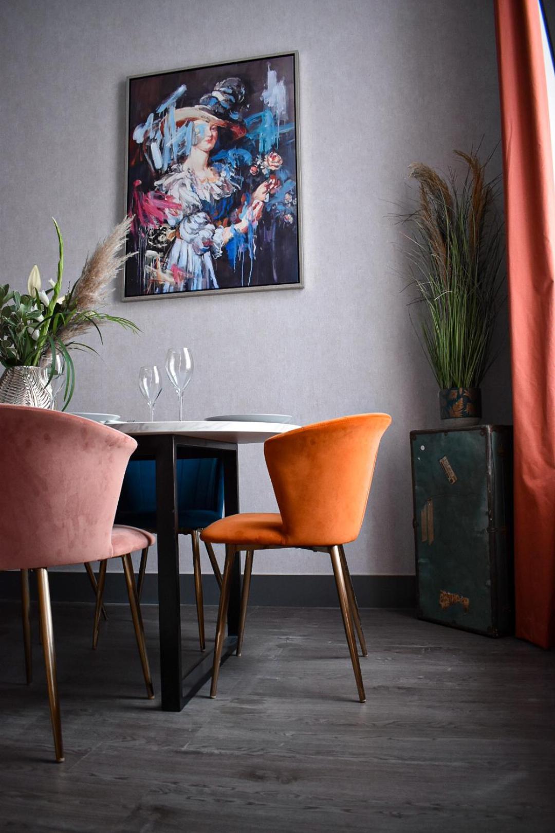 One-Bedroom Apartment,1718698995:JPEG