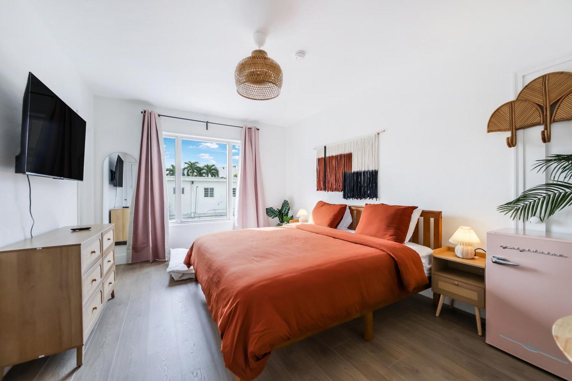 Camera Deluxe con Letto King-Size e Scarponi a Terra (Check-in Automatico)