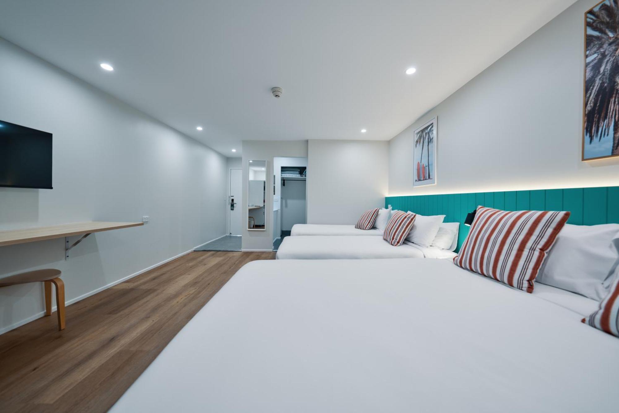 Family Room (4 Adults)