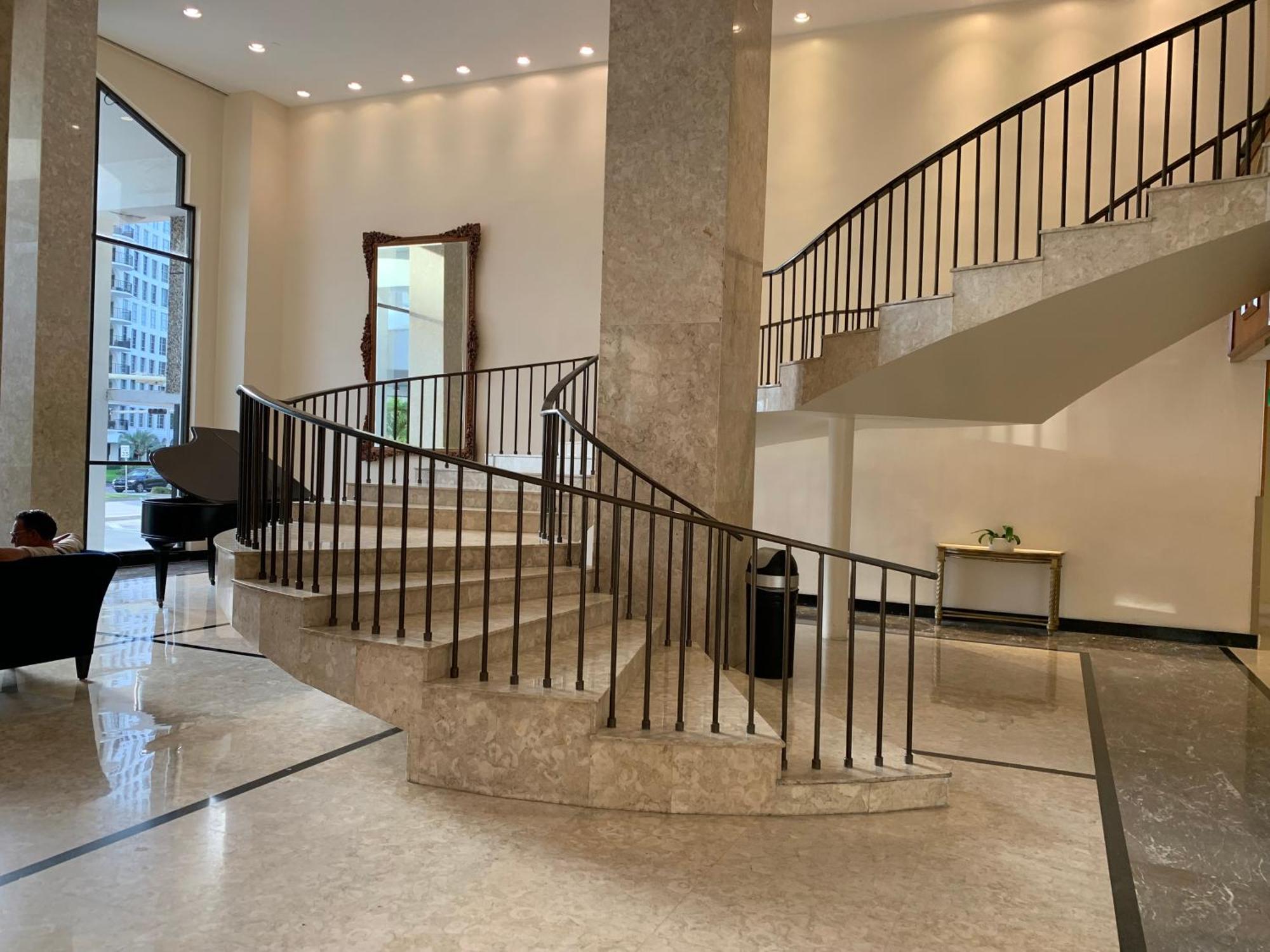 Apartment with Balcony,1546593655:JPEG