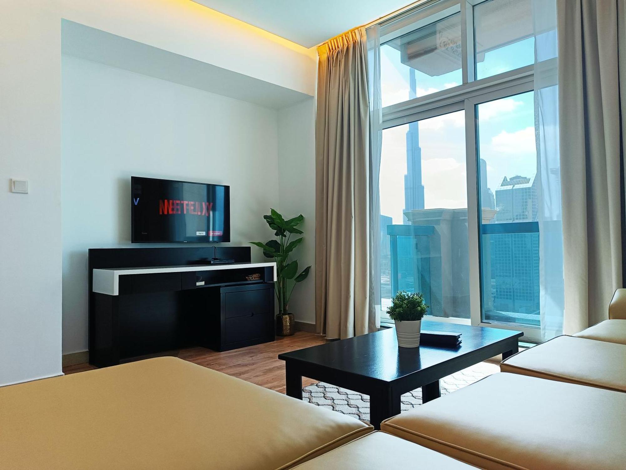Three Bedroom Suite Burj Khalifa View