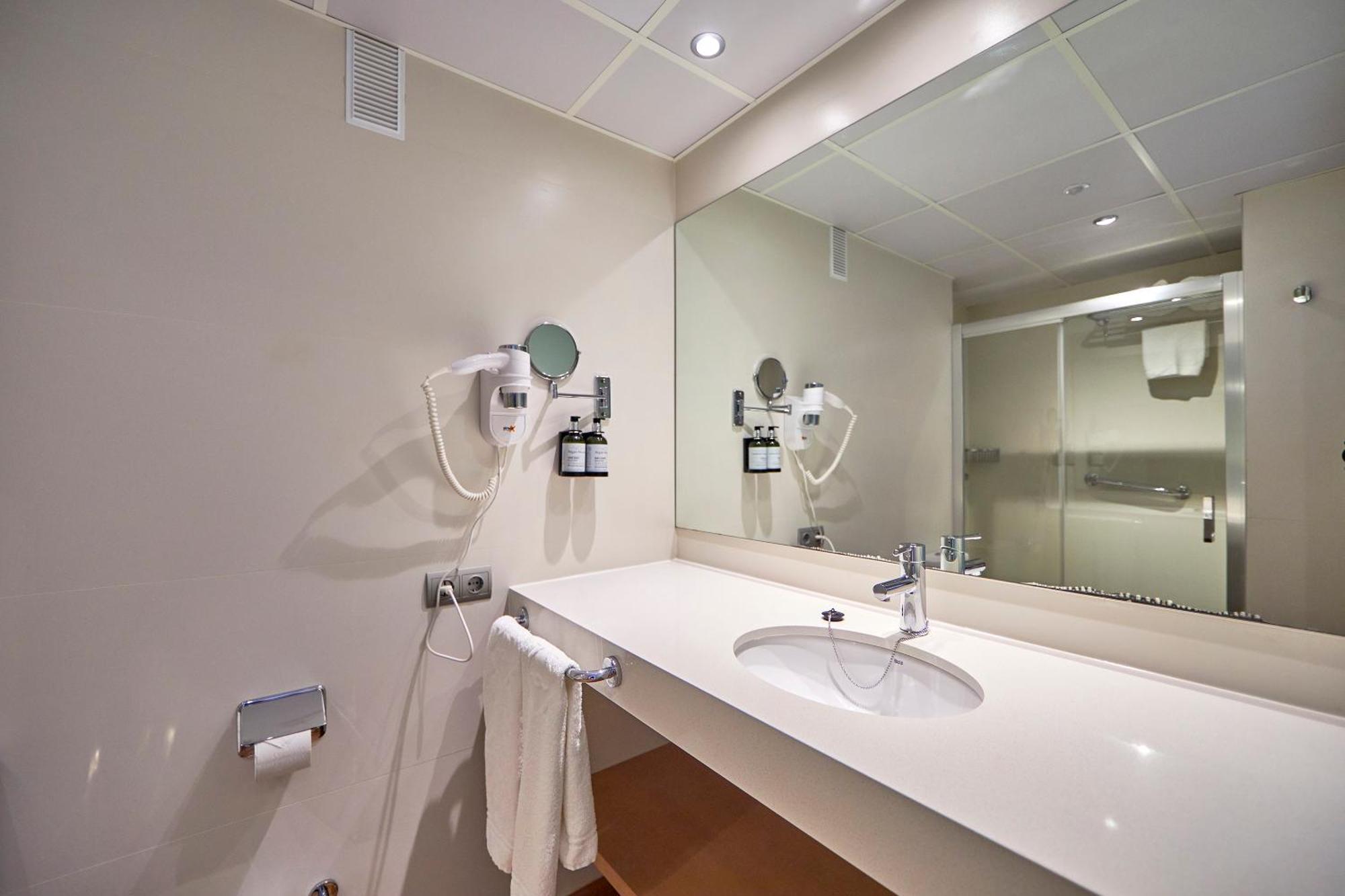 Superior Studio with Sea View,1583655792:JPEG