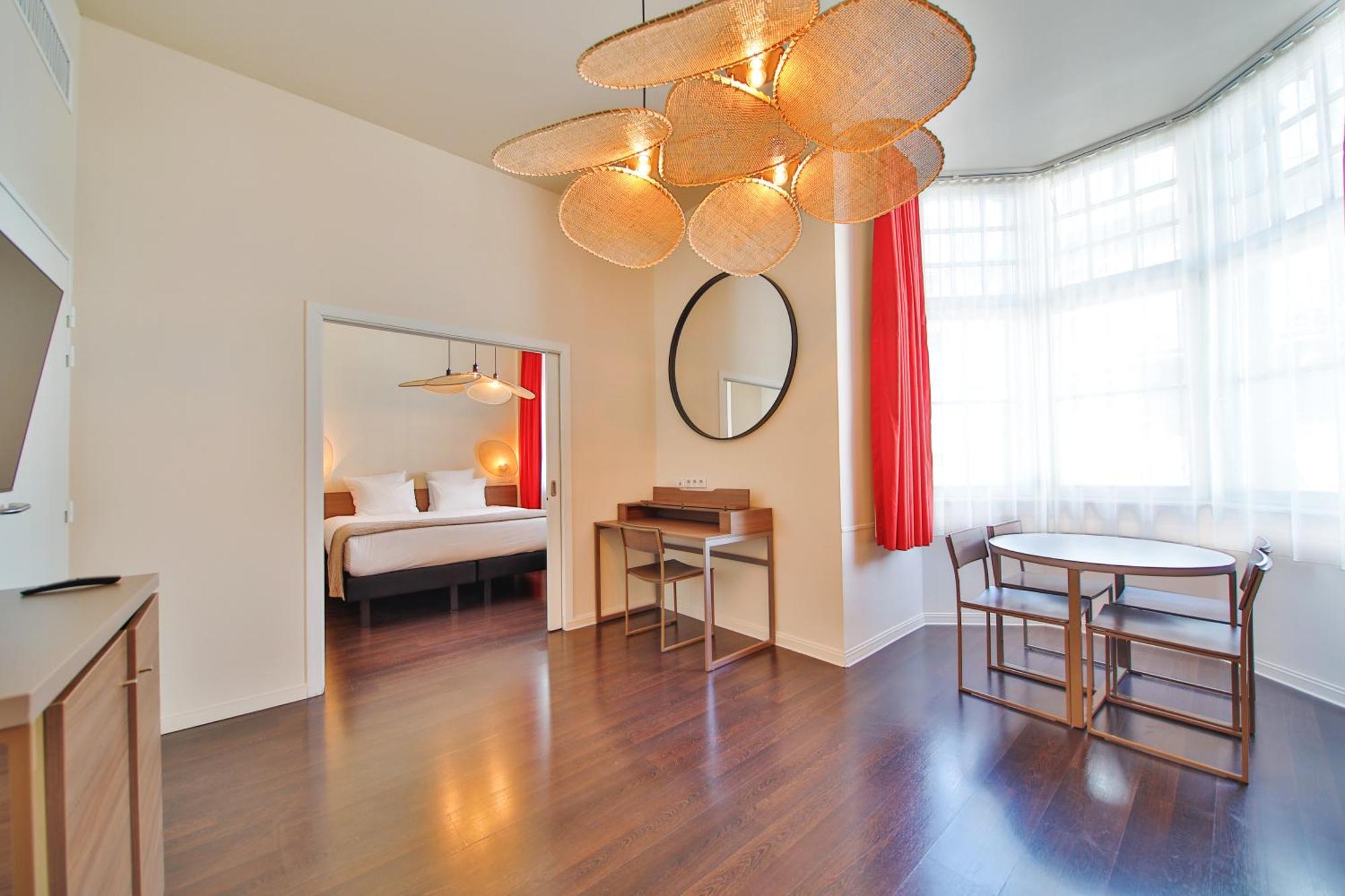 One-Bedroom Apartment (4 Adults),1588055180:JPEG