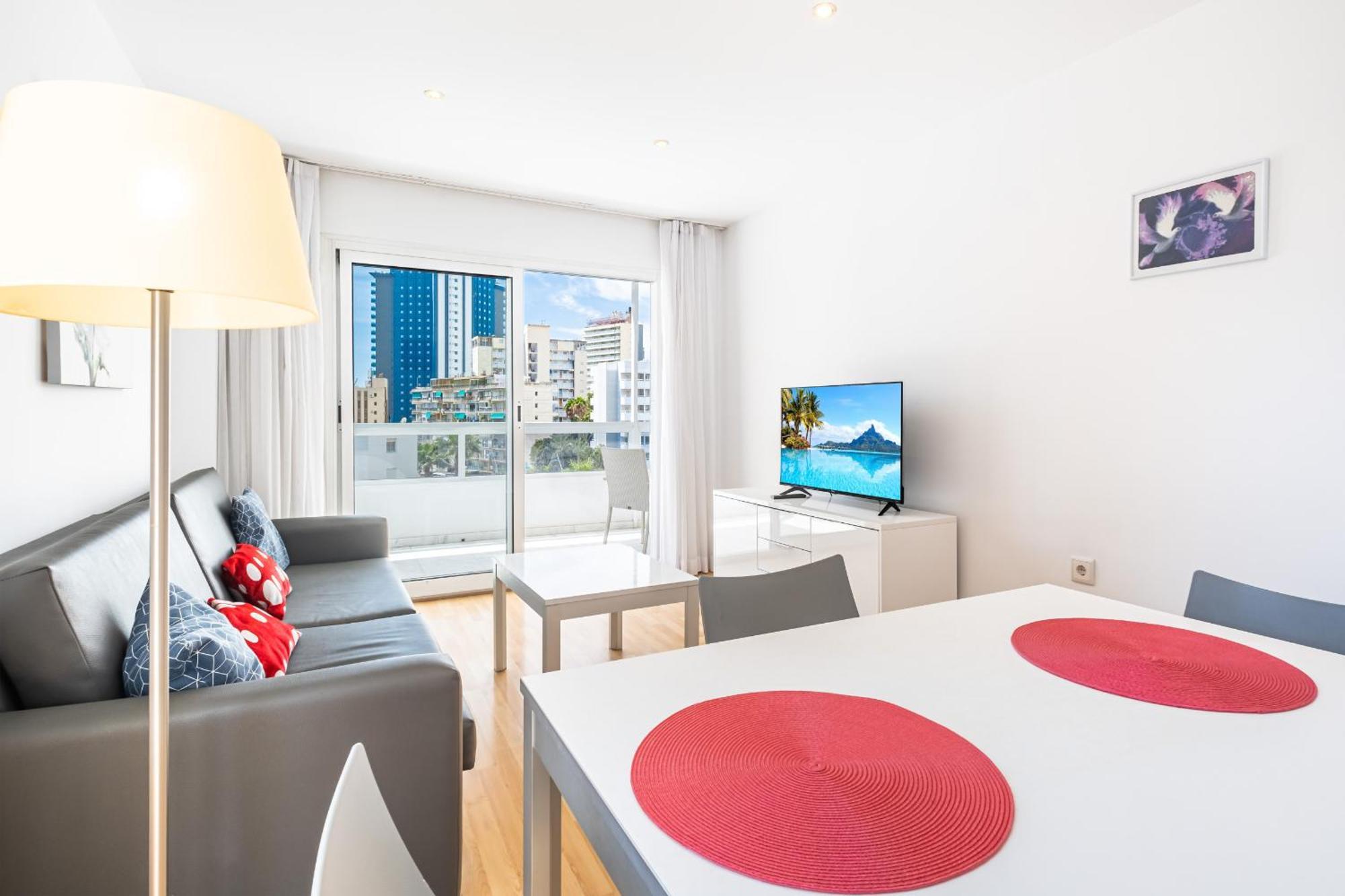 One-Bedroom Apartment Terrace,1592821681:JPEG