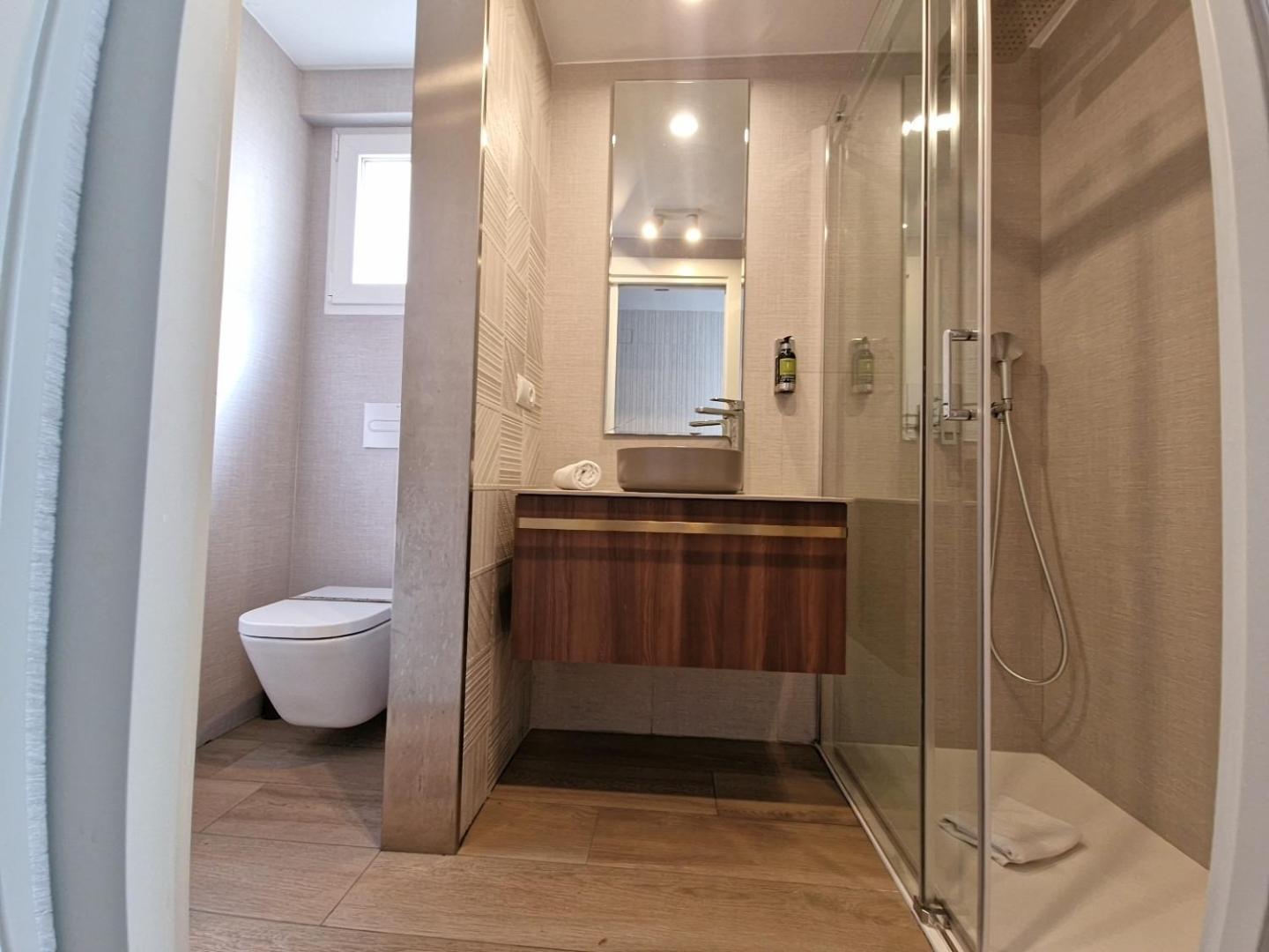 Two-Bedroom Apartment Sea View,1600175802:JPEG