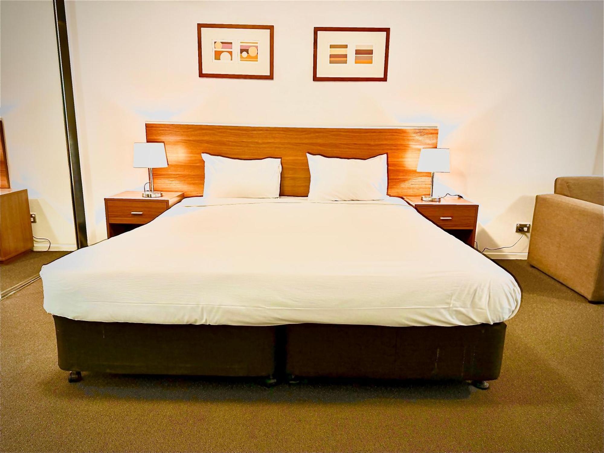 Executive Studio (Limited Housekeeping)