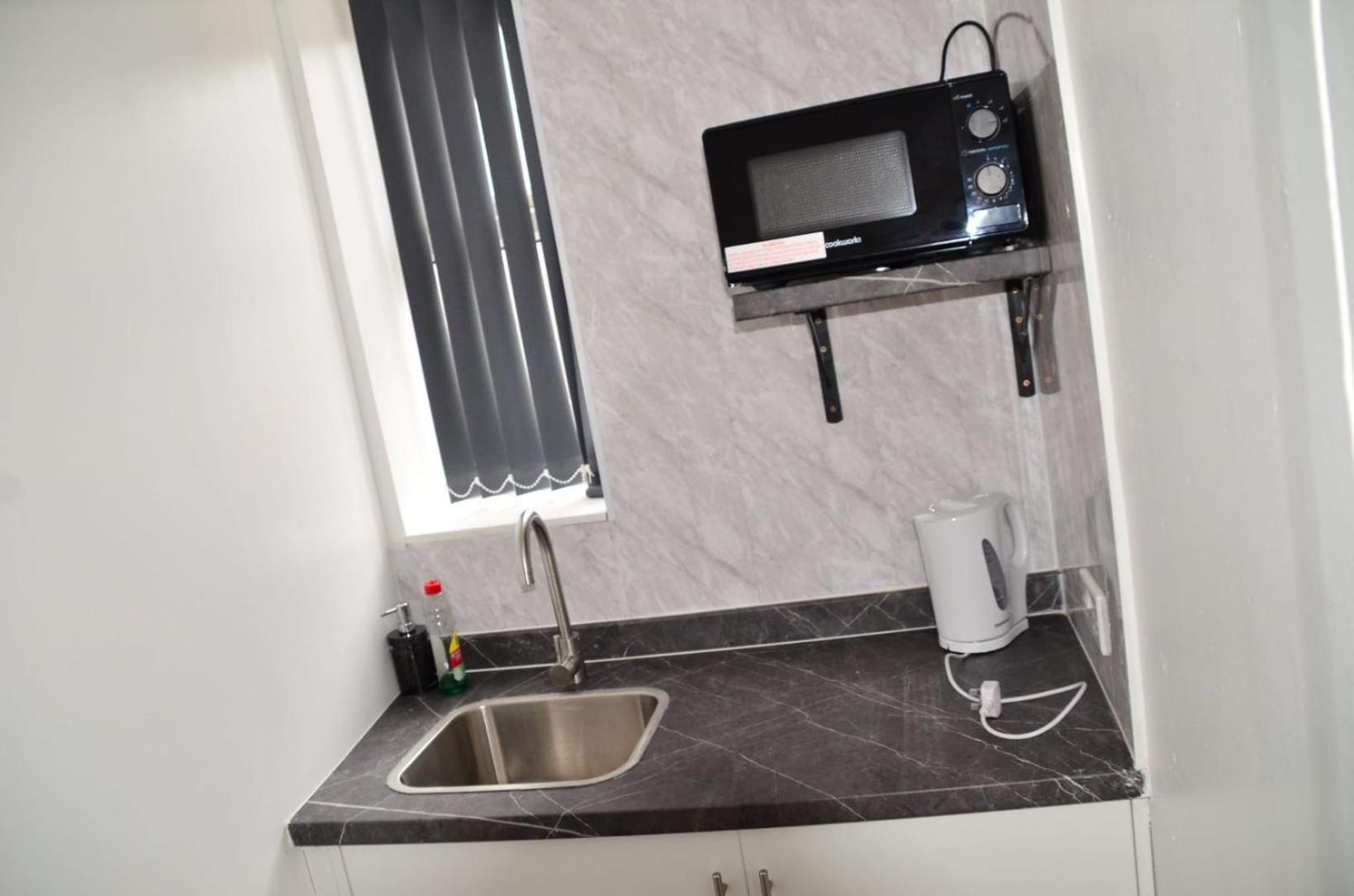 Deluxe Suite Spa Bath