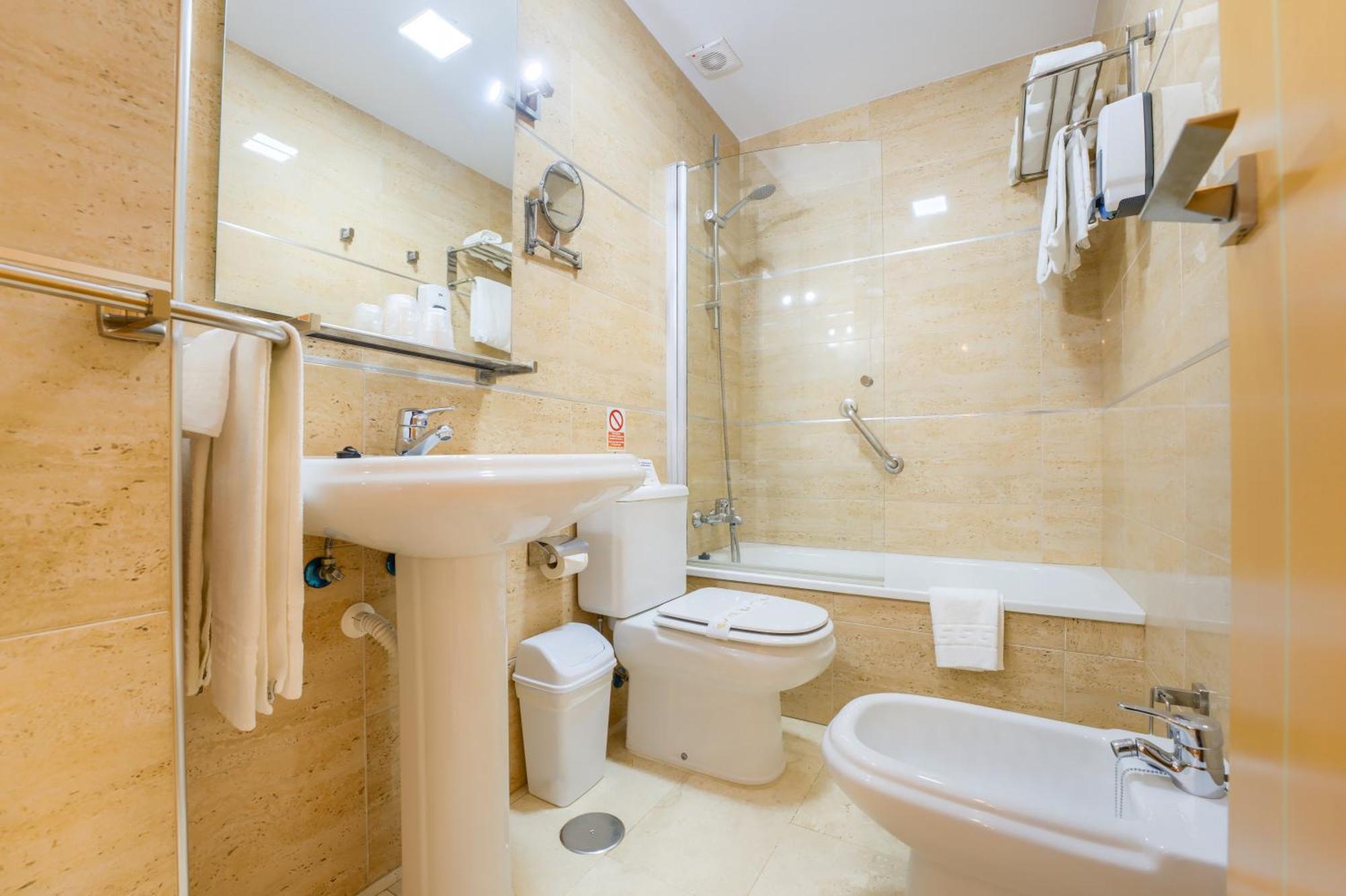 One-Bedroom Apartment without Terrace,1620982187:JPEG