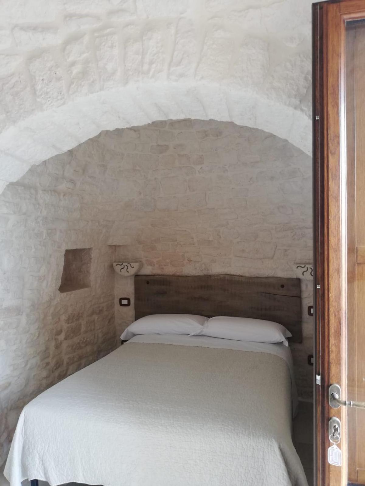 Economy Trullo (2 Adults)