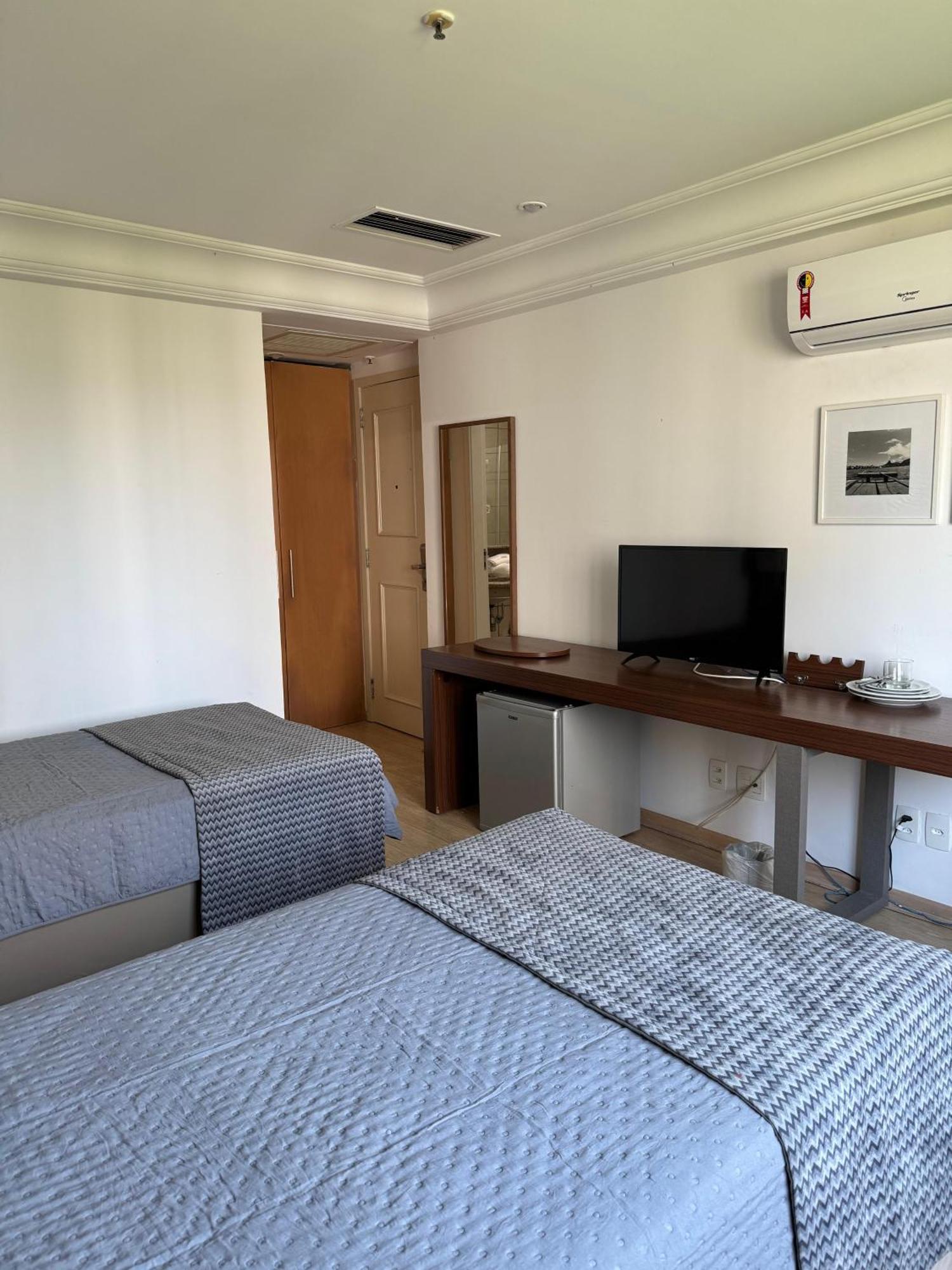 Standard Suite,1630941211:JPEG