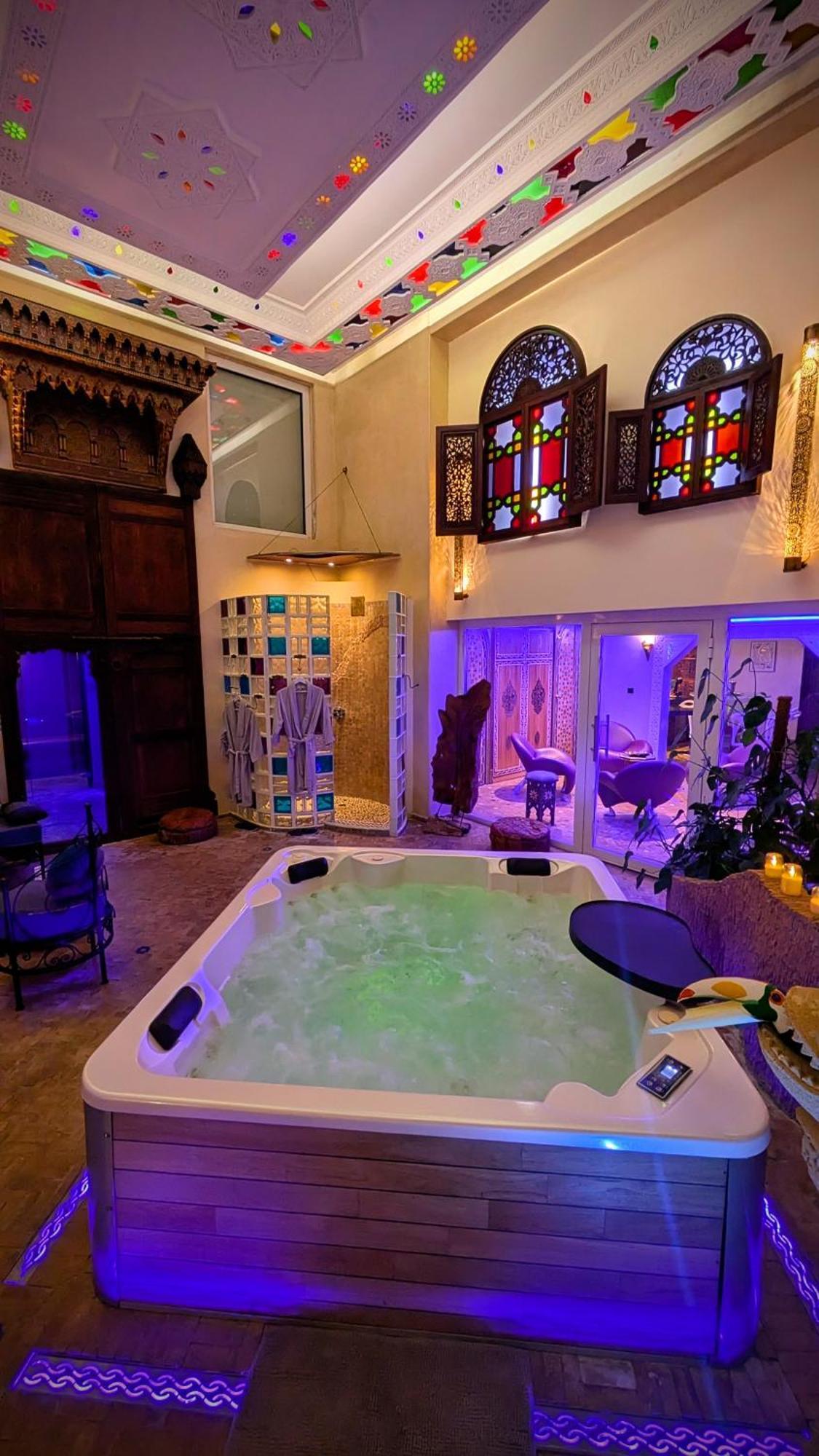 Deluxe King Suite,1631557008:JPEG