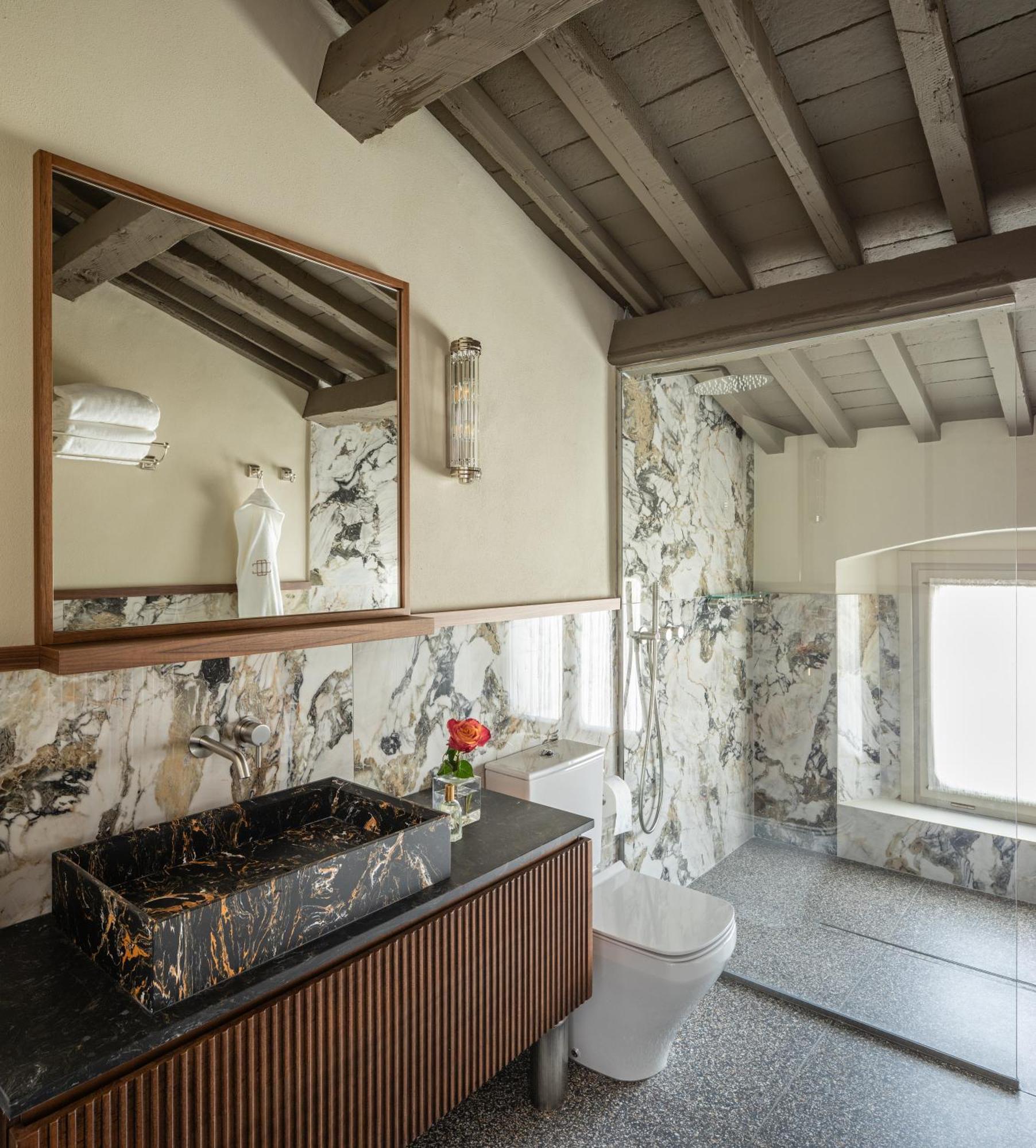 One-Bedroom Apartment Terrace