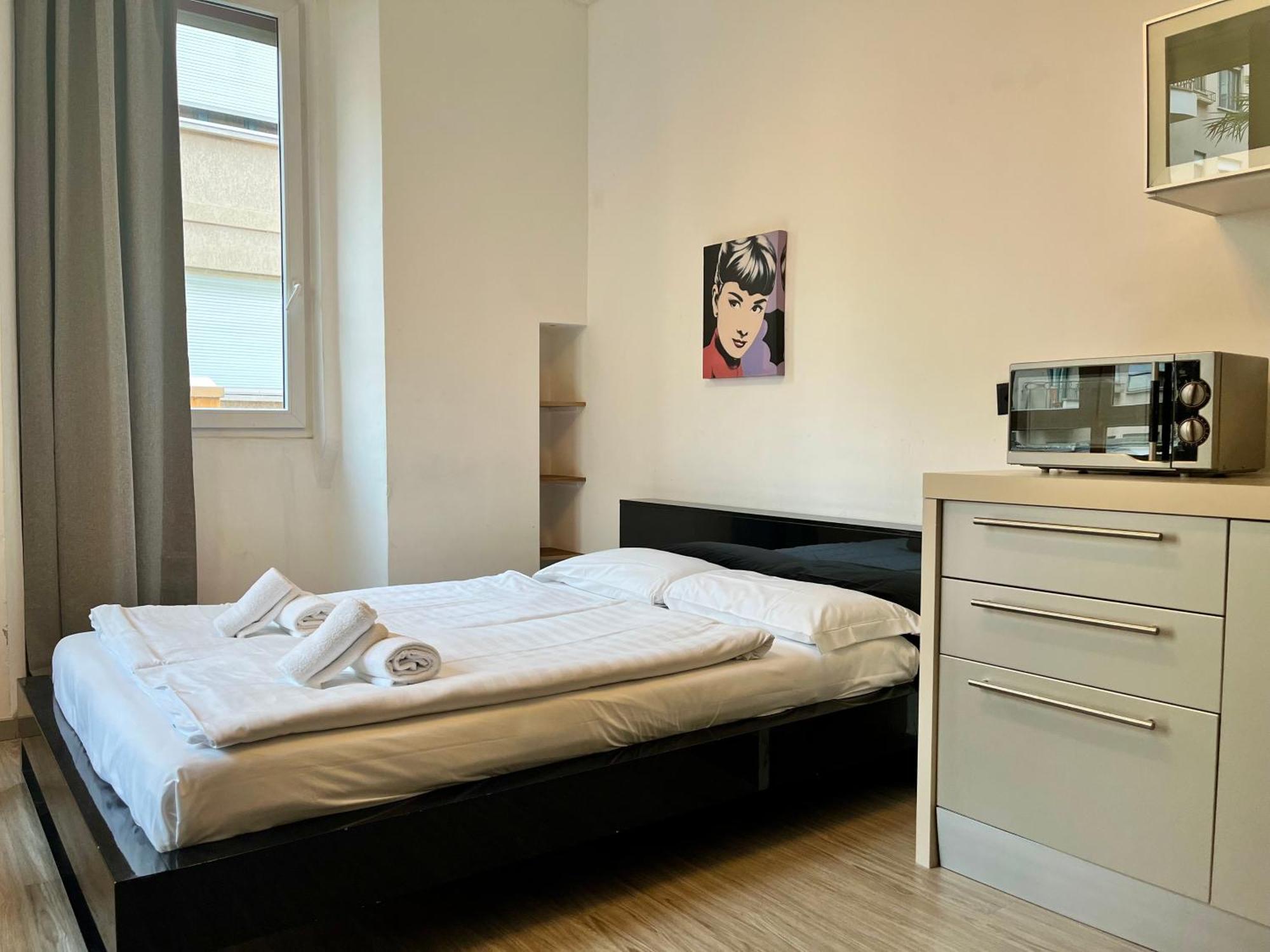 Standard Apartment