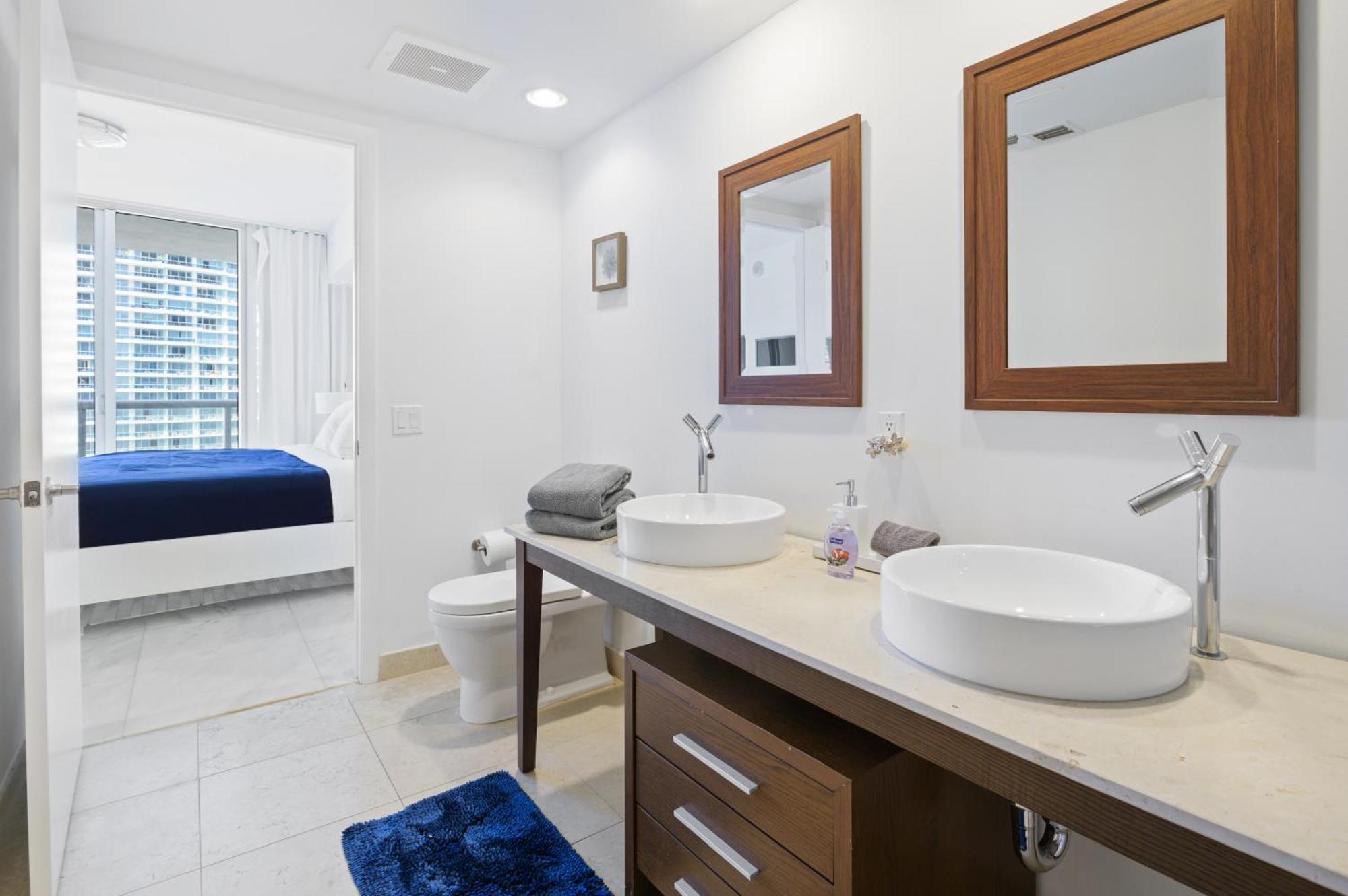 One-Bedroom Apartment - Oceanfront