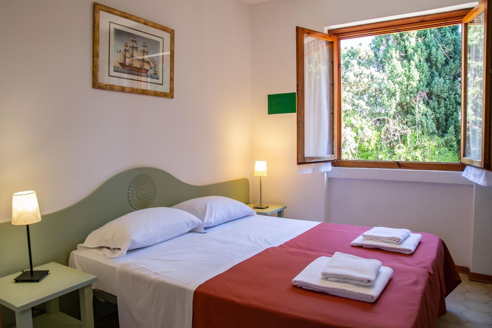 Economy One-Bedroom Apartment