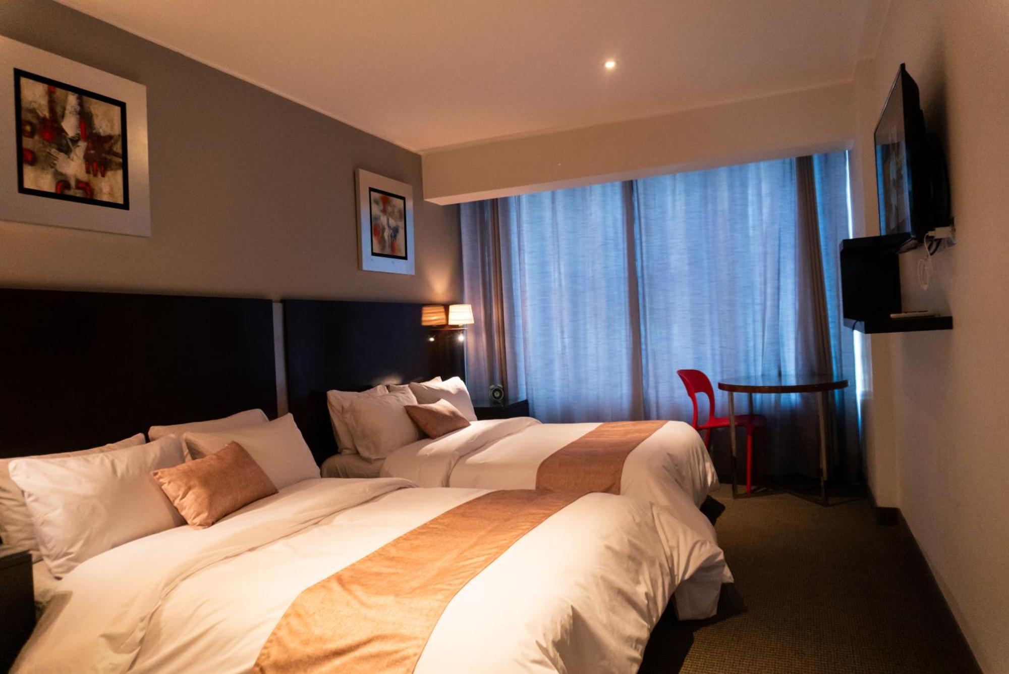 Standard Double Suite