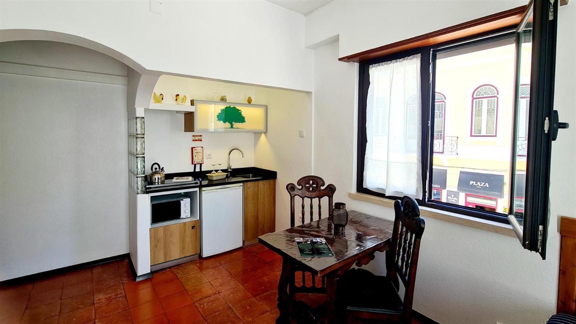 One-Bedroom Apartment Sea View