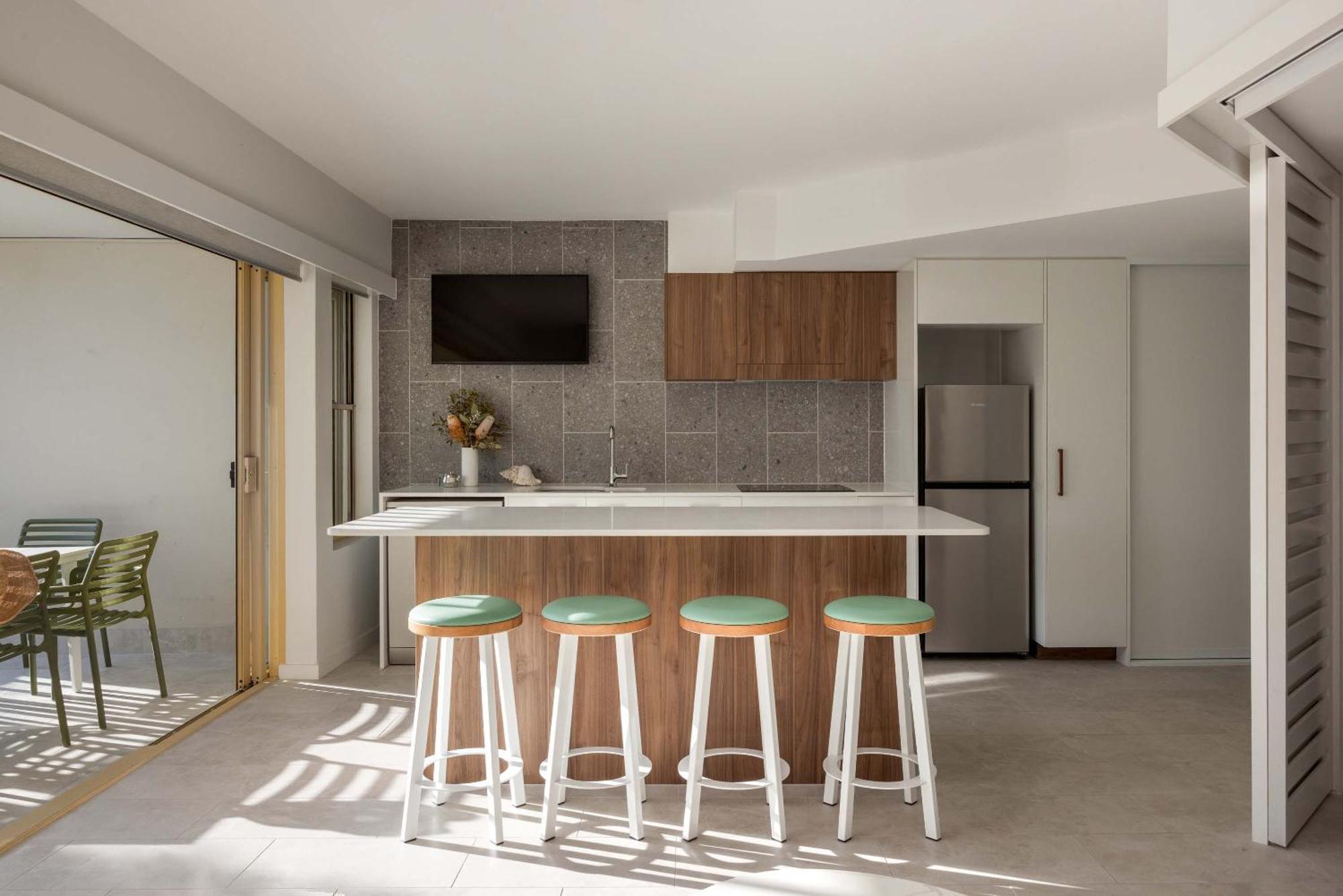 2 Bedroom Superior Apartment