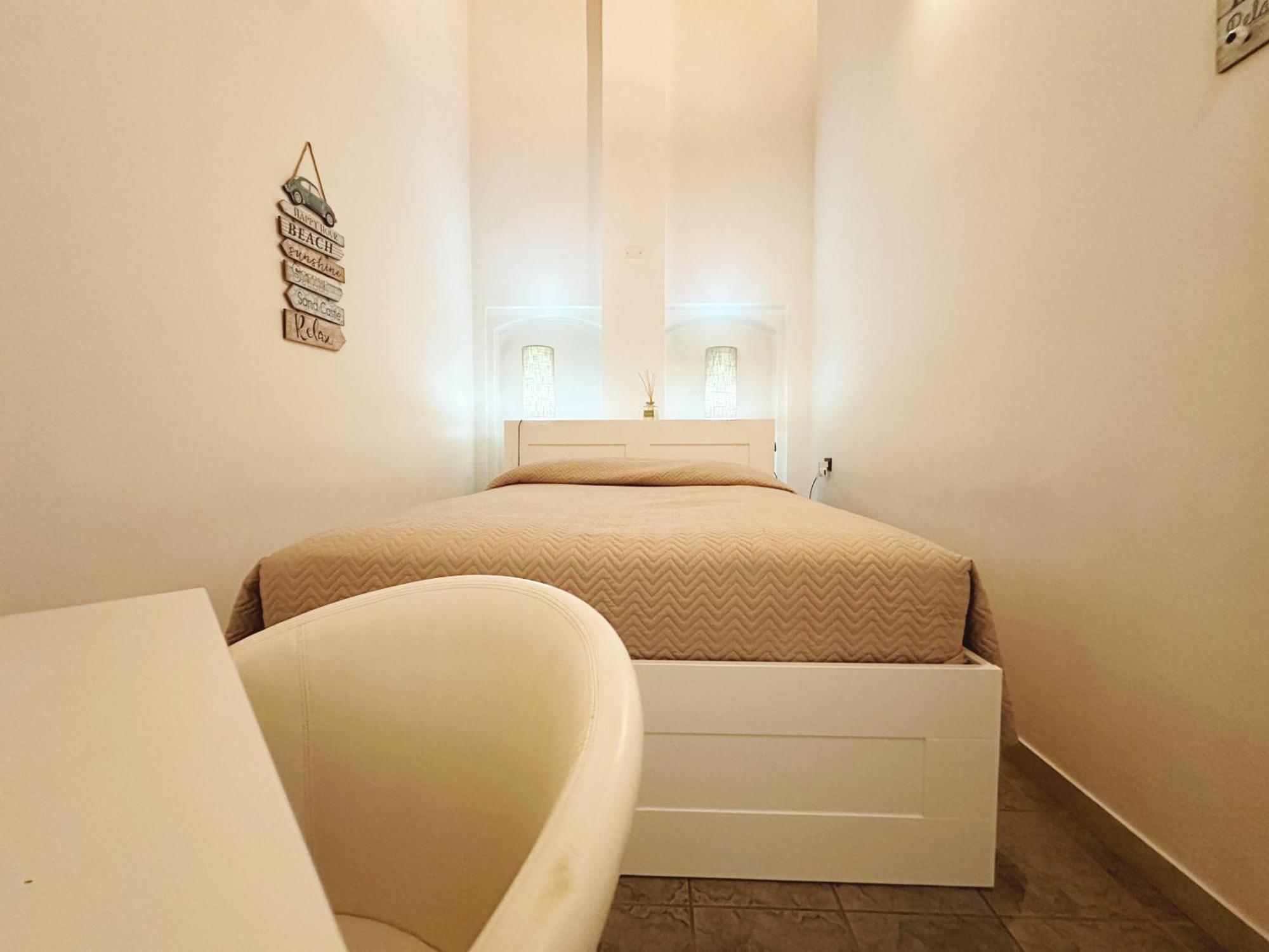 Two-Bedroom Suite,1389969131:JPEG