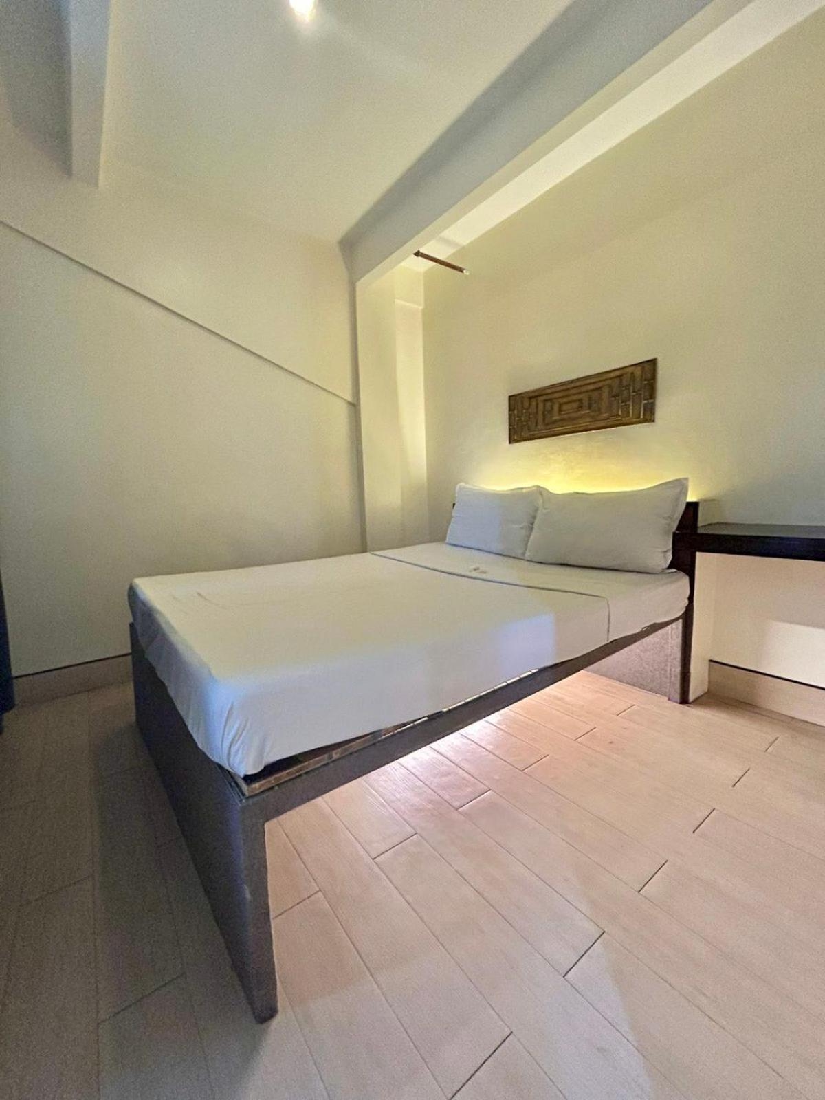 One Bedroom Suite