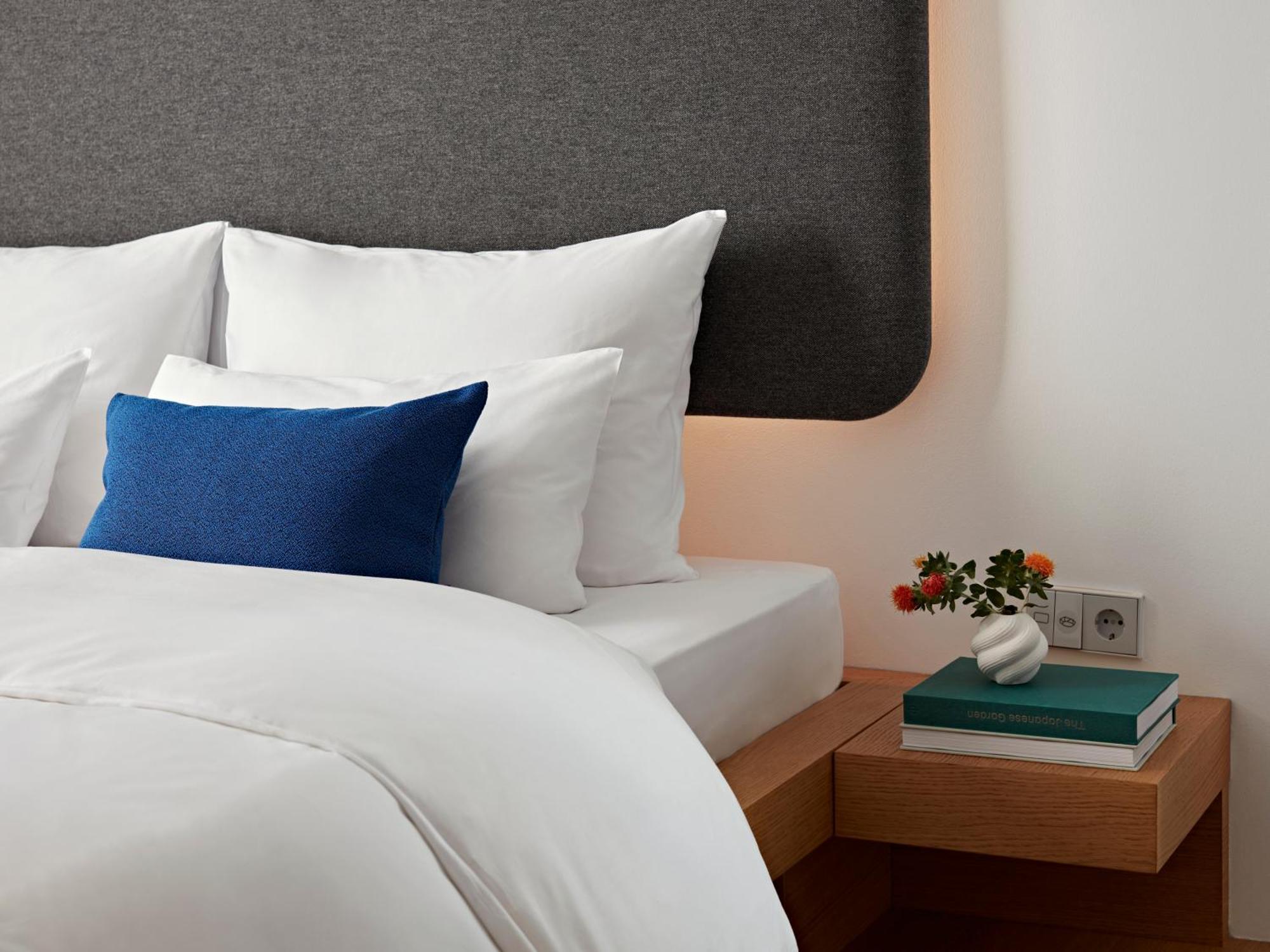 Medium Room,1731578993:JPEG